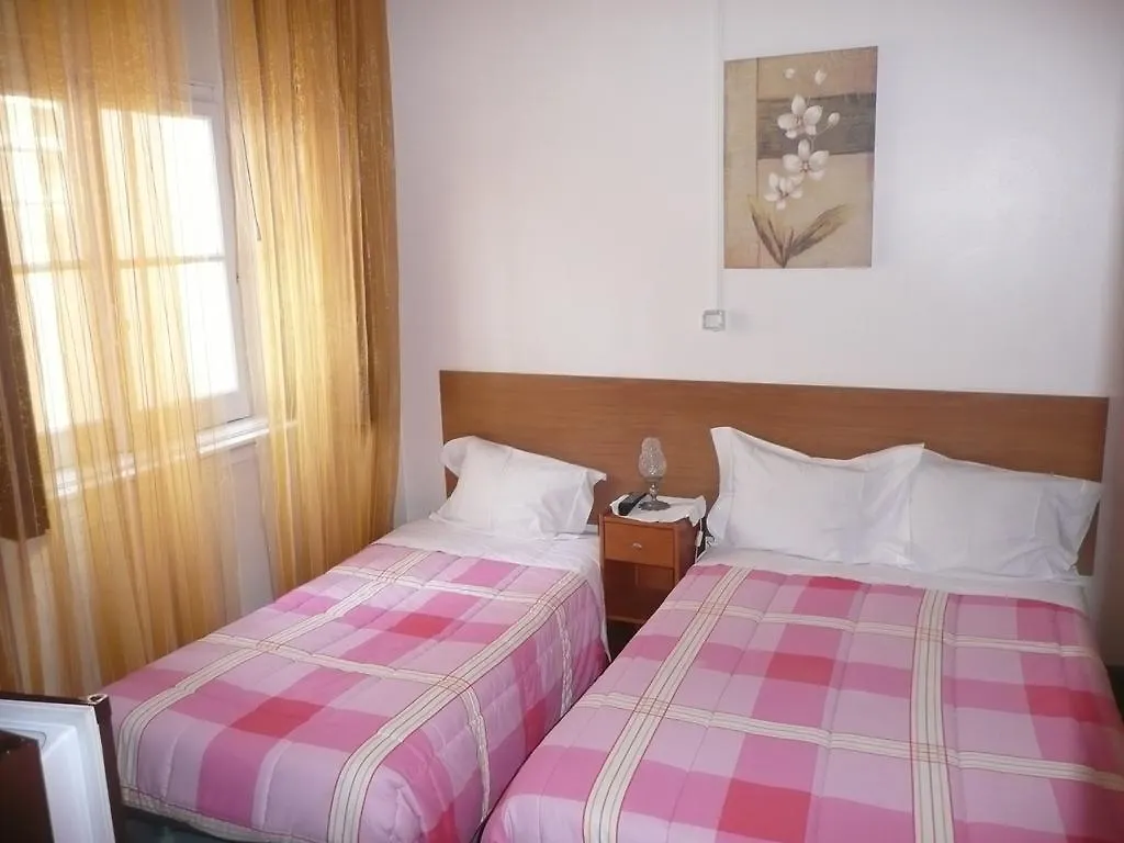 Pensao Prata Guest House Lisbon